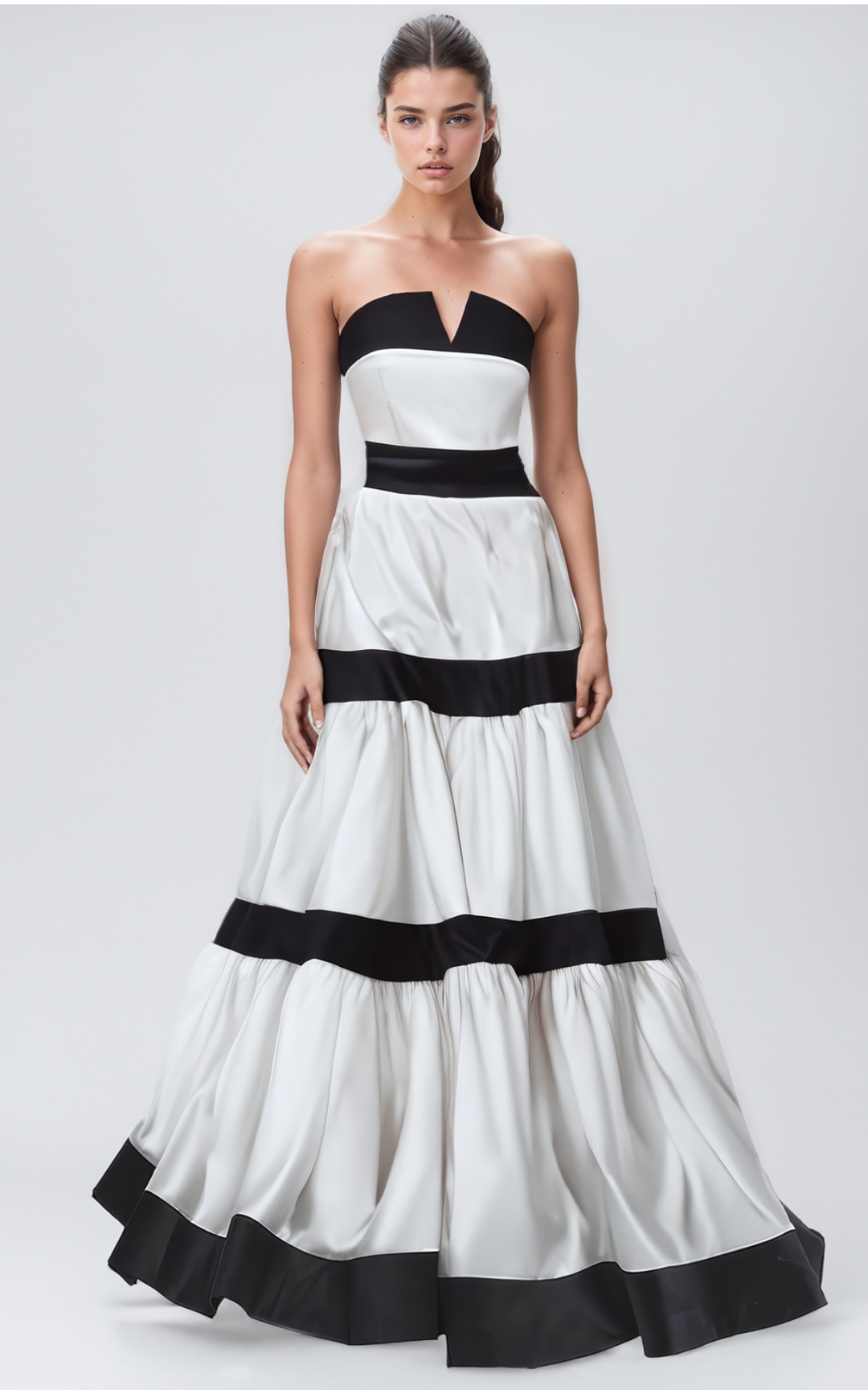 Solmira™ | Siyah-Beyaz Volanlı Straplez Maxi