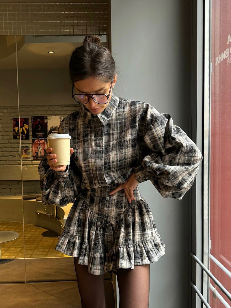 Solmira™ | Pileli Mini Etek & Balon Kol Gömlek Takım